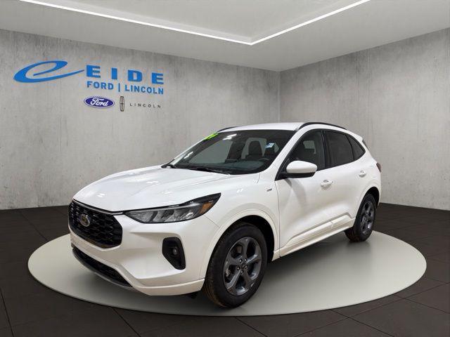 used 2024 Ford Escape car, priced at $28,500