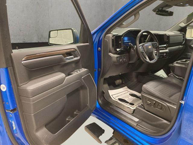 used 2022 Chevrolet Silverado 1500 car, priced at $36,000