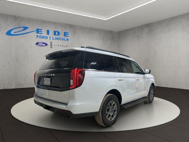 used 2025 Ford Expedition car, priced at $56,500