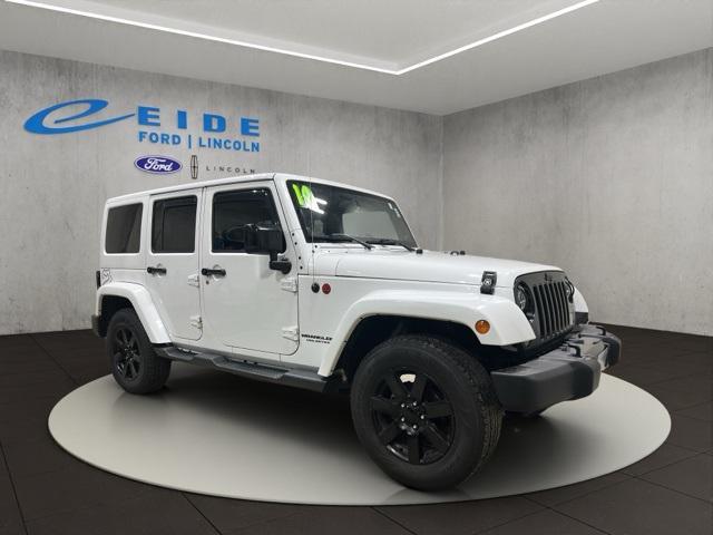 used 2014 Jeep Wrangler Unlimited car, priced at $11,500
