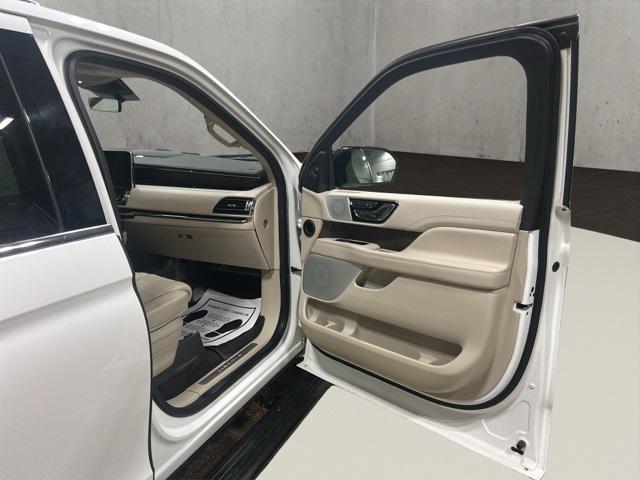 used 2021 Lincoln Navigator car, priced at $31,000