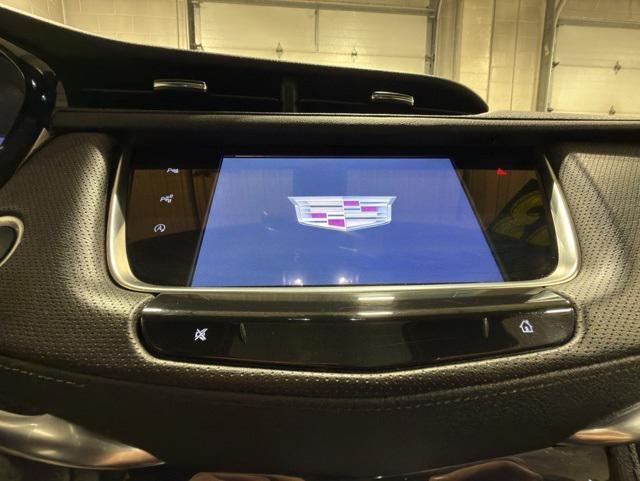 used 2023 Cadillac XT5 car, priced at $31,500