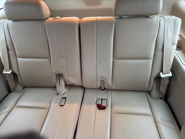 used 2013 Chevrolet Suburban car, priced at $15,000