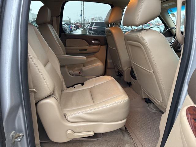 used 2013 Chevrolet Suburban car, priced at $15,000