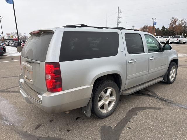 used 2013 Chevrolet Suburban car, priced at $15,000