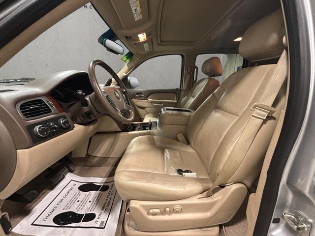 used 2013 Chevrolet Suburban car, priced at $13,500