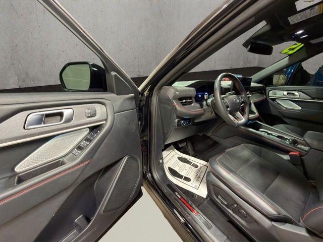 used 2025 Ford Explorer car, priced at $47,500