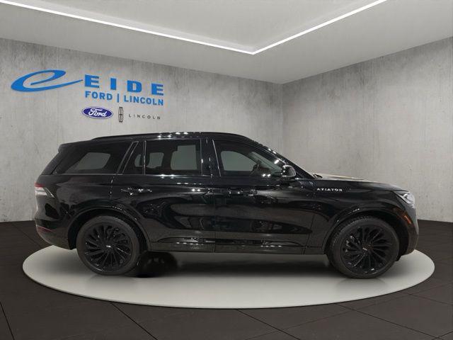 used 2024 Lincoln Aviator car, priced at $50,500
