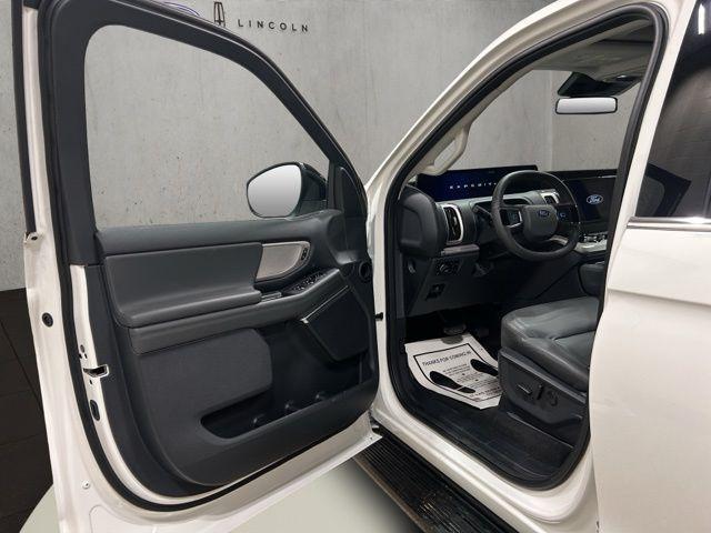 new 2026 Ford Expedition Max car, priced at $73,657