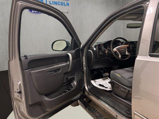 used 2012 GMC Sierra 1500 car, priced at $14,000