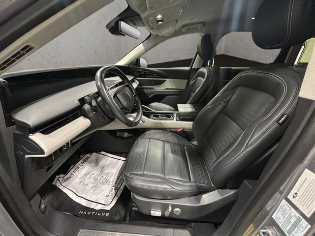 used 2024 Lincoln Nautilus car, priced at $45,000