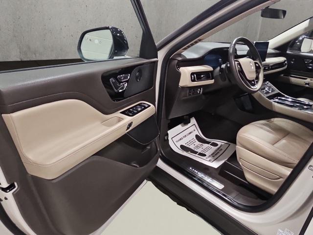 used 2023 Lincoln Aviator car, priced at $44,000