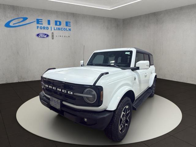 new 2025 Ford Bronco car, priced at $51,445
