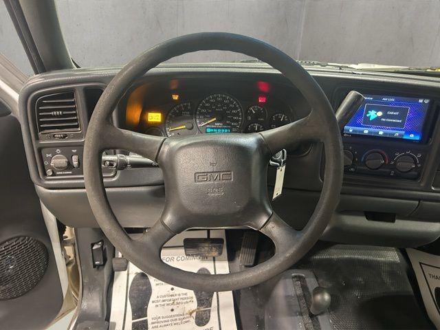 used 2000 GMC Sierra 1500 car, priced at $5,500