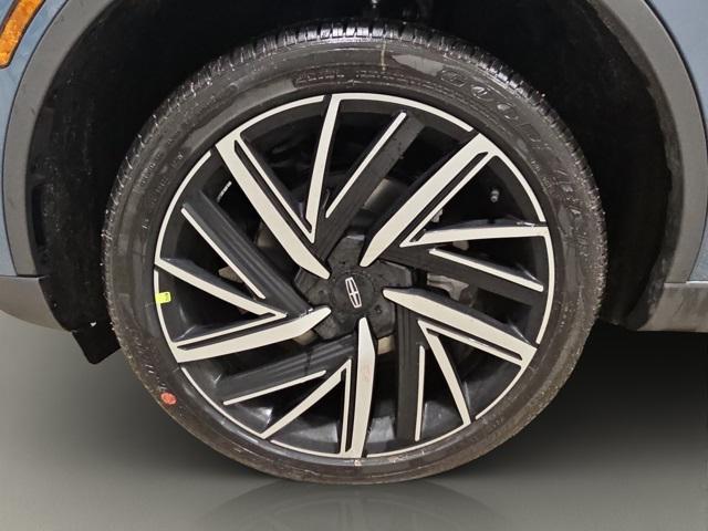 new 2026 Lincoln Aviator car, priced at $75,055