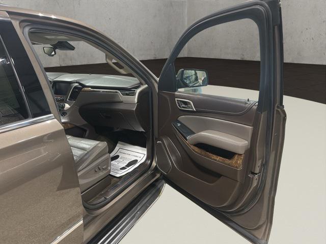 used 2016 GMC Yukon XL car, priced at $13,000