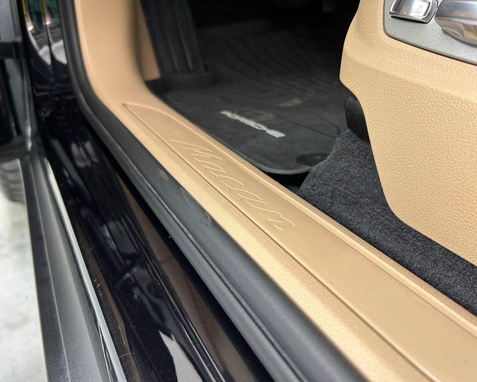 used 2020 Porsche Macan car, priced at $35,170