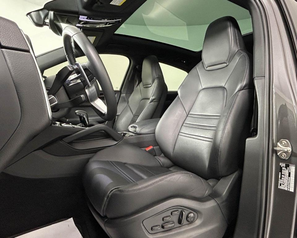 used 2023 Porsche Cayenne car, priced at $75,995