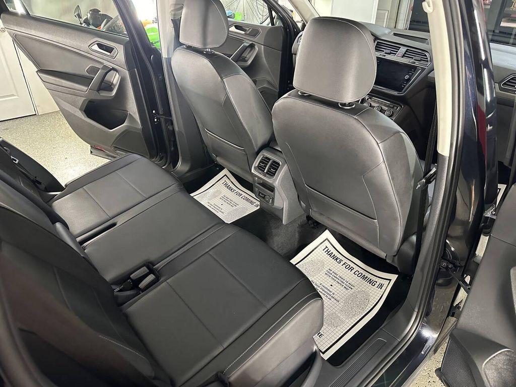 2019 Deep Black Pearl Volkswagen Tiguan