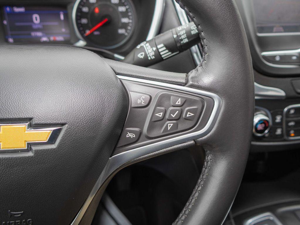 used 2022 Chevrolet Equinox car, priced at $22,687