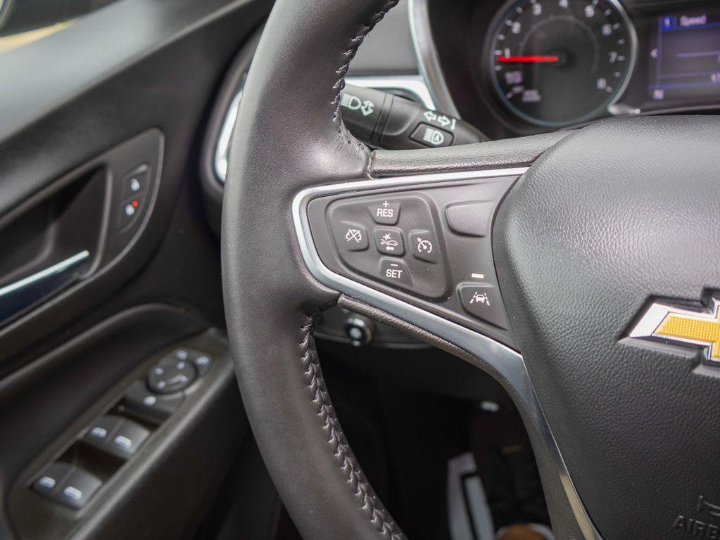 used 2022 Chevrolet Equinox car, priced at $22,687