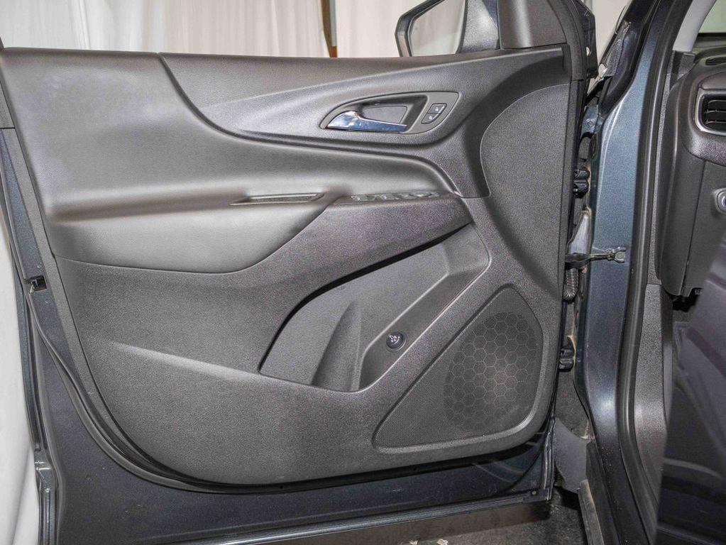 used 2022 Chevrolet Equinox car, priced at $22,687