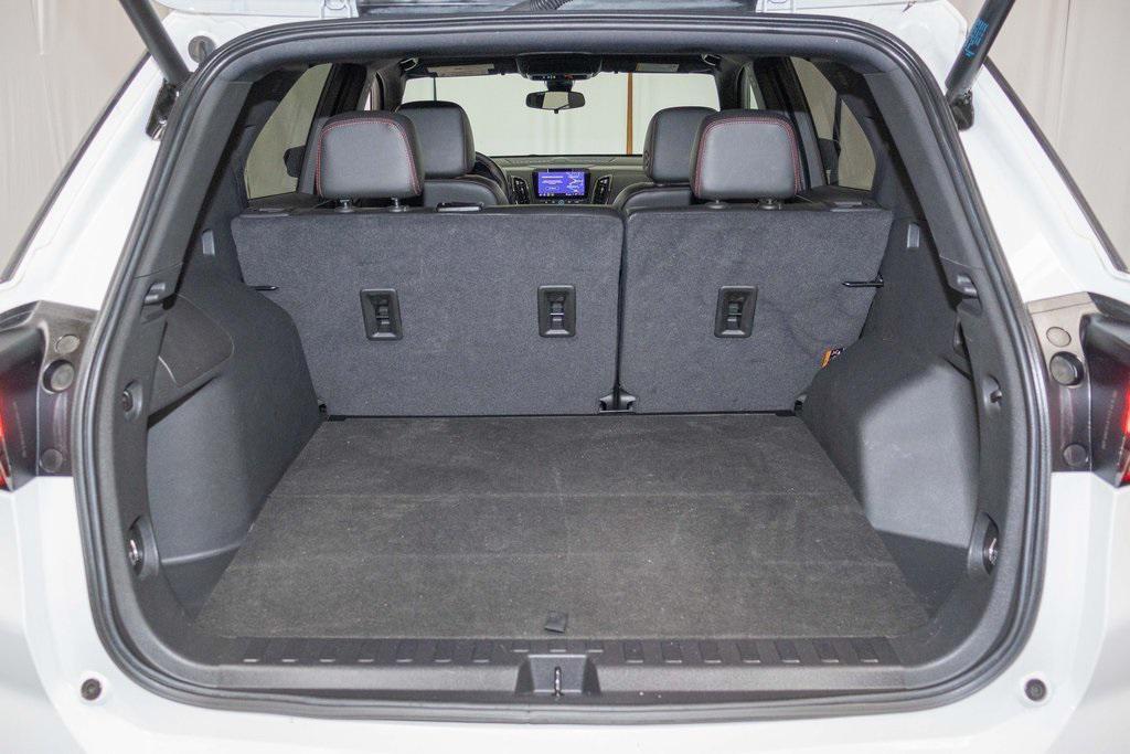 used 2022 Chevrolet Equinox car, priced at $23,424