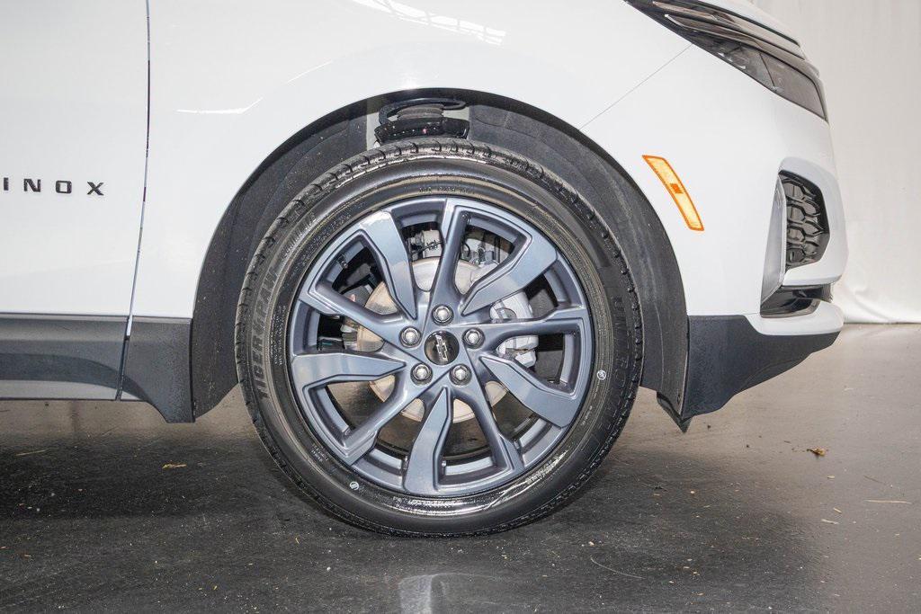 used 2022 Chevrolet Equinox car, priced at $23,424