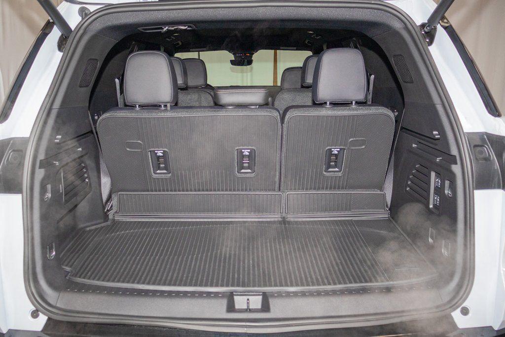 used 2026 Chevrolet Traverse car, priced at $54,596