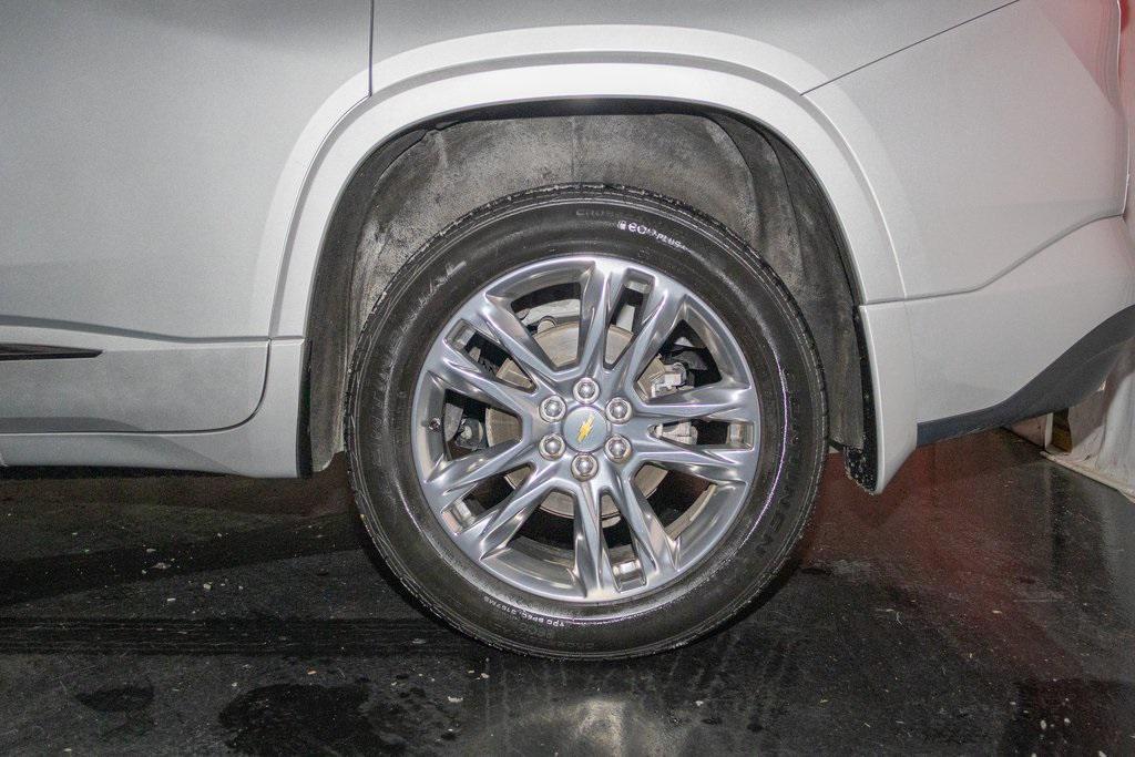 used 2020 Chevrolet Traverse car, priced at $26,246