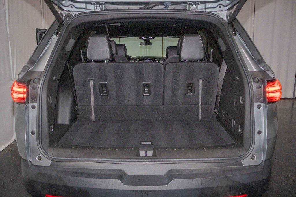 used 2023 Chevrolet Traverse car, priced at $25,972
