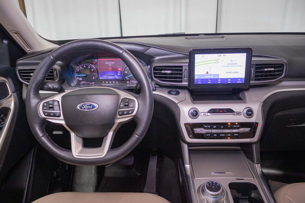 used 2023 Ford Explorer car, priced at $34,816