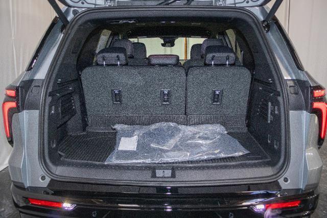 new 2026 Chevrolet Traverse car, priced at $60,209