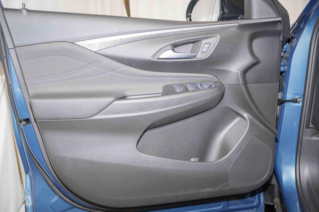 used 2025 Buick Envista car, priced at $25,495