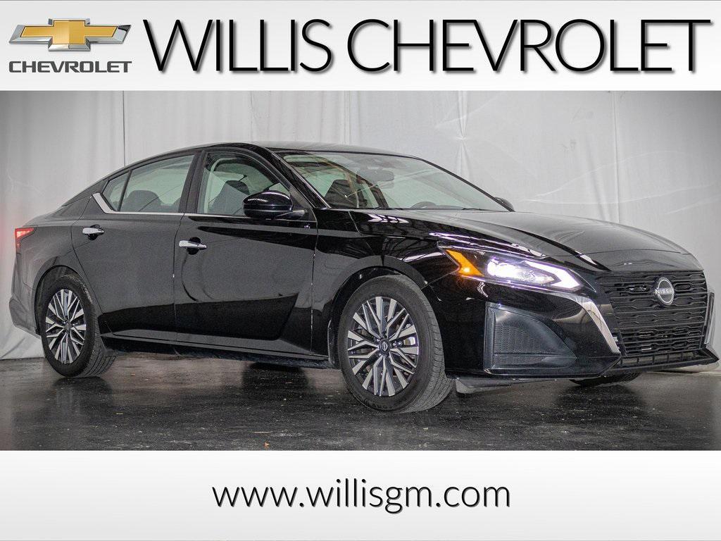 used 2023 Nissan Altima car, priced at $18,648