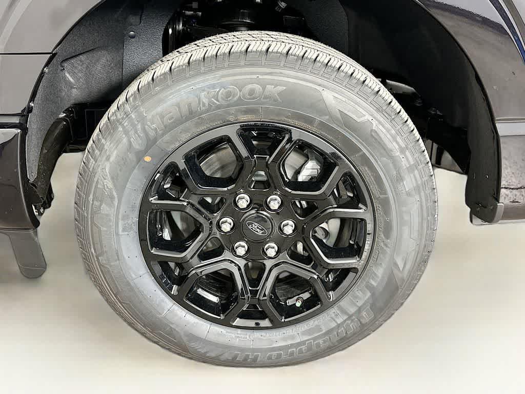 new 2025 Ford F-150 car, priced at $41,874