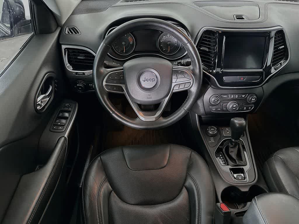 used 2019 Jeep Cherokee car, priced at $15,293