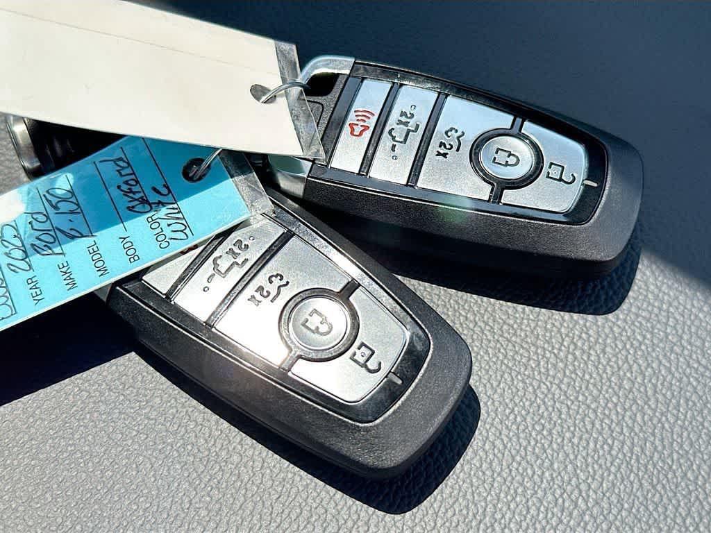 new 2025 Ford F-150 Lightning car, priced at $62,169