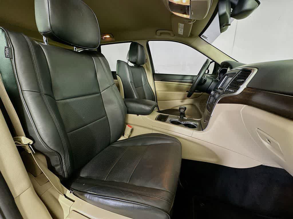 used 2014 Jeep Grand Cherokee car, priced at $10,497