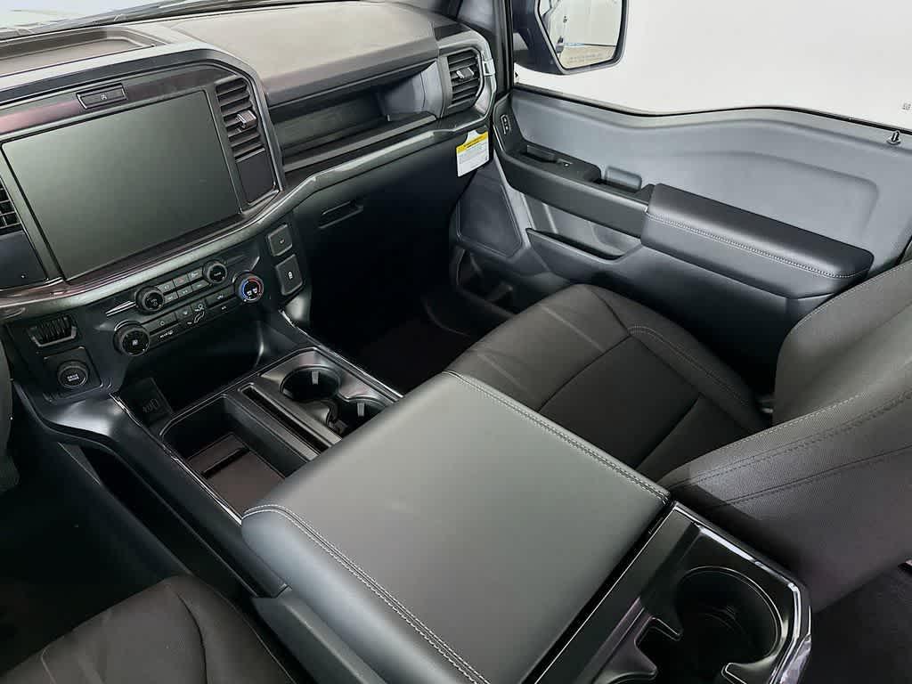 new 2026 Ford F-150 car, priced at $40,875