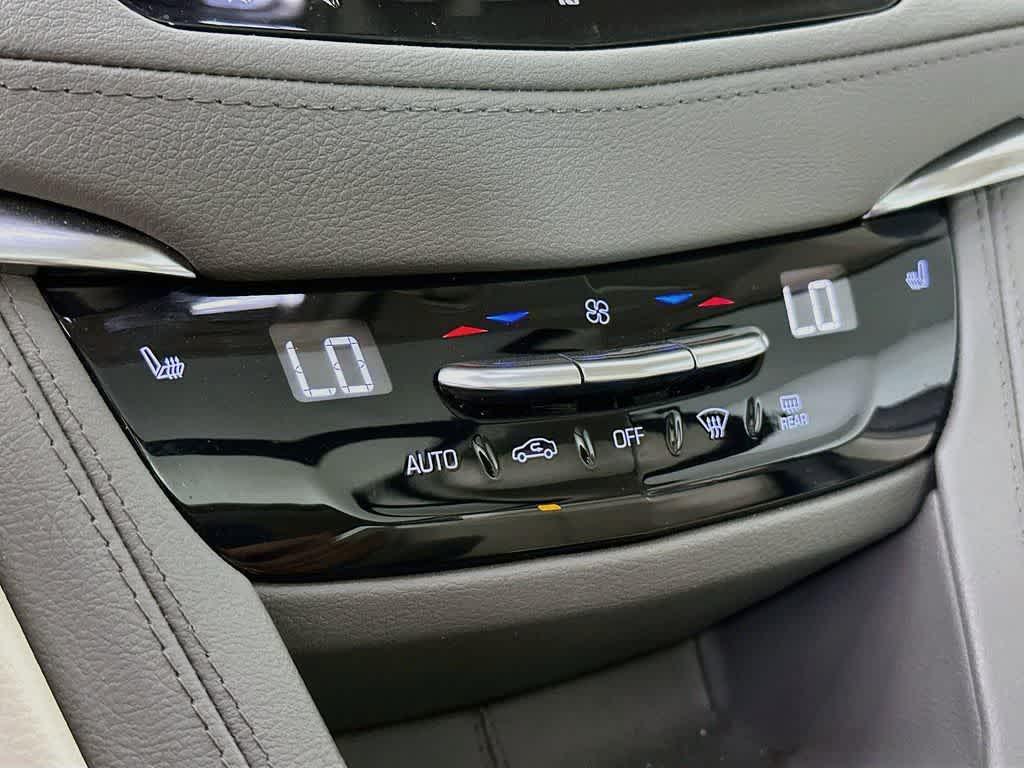 used 2021 Cadillac XT5 car, priced at $22,095