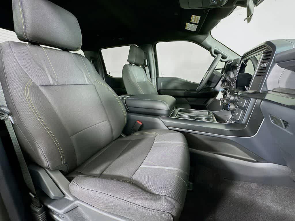 new 2025 Ford F-150 car, priced at $37,312