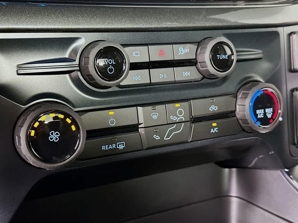 new 2025 Ford F-150 car, priced at $37,312