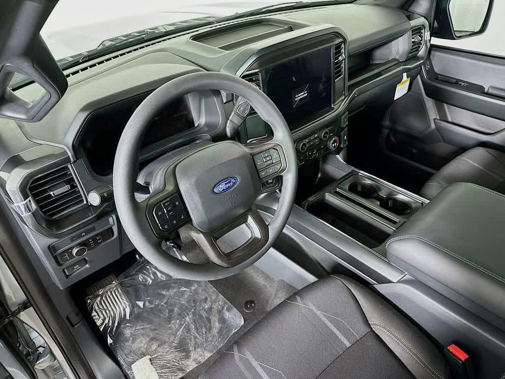 new 2025 Ford F-150 car, priced at $39,189