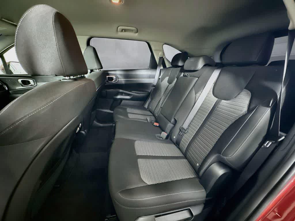 used 2025 Kia Sorento car, priced at $26,227