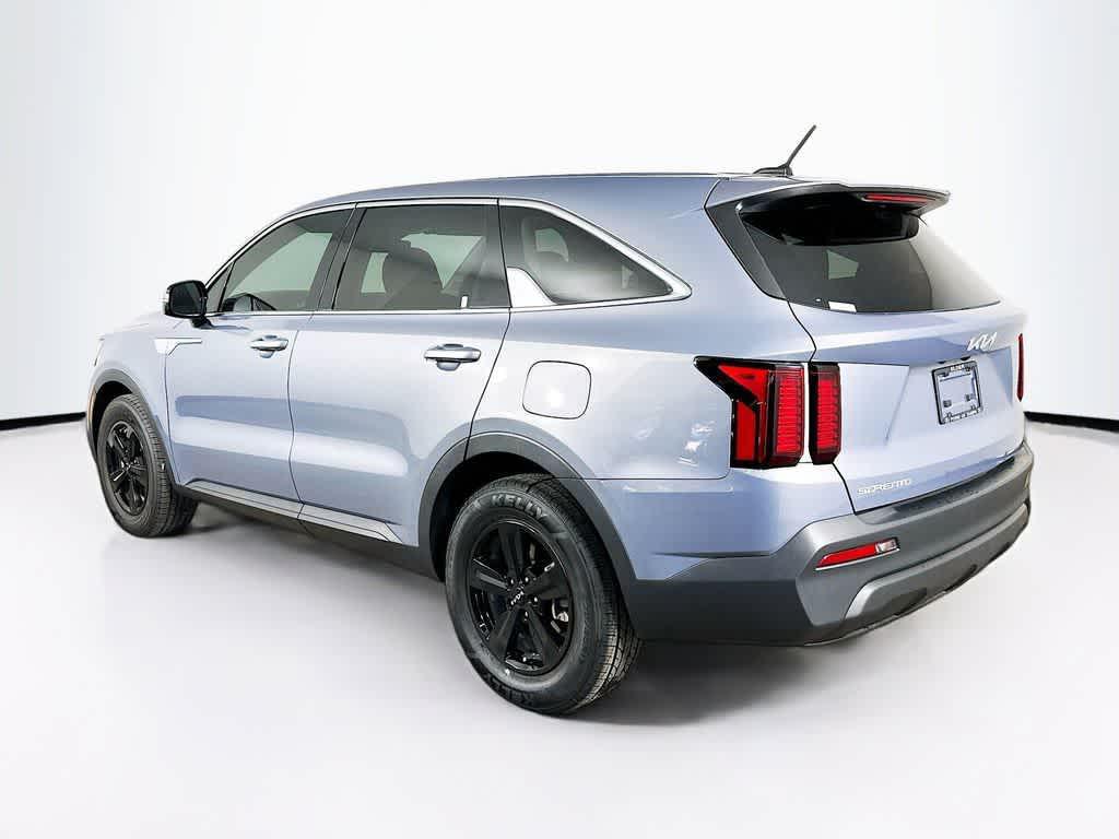 used 2023 Kia Sorento car, priced at $18,242
