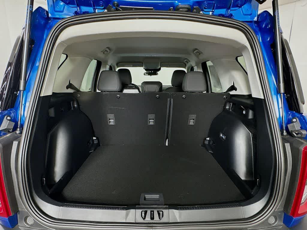 new 2025 Ford Bronco Sport car, priced at $27,083