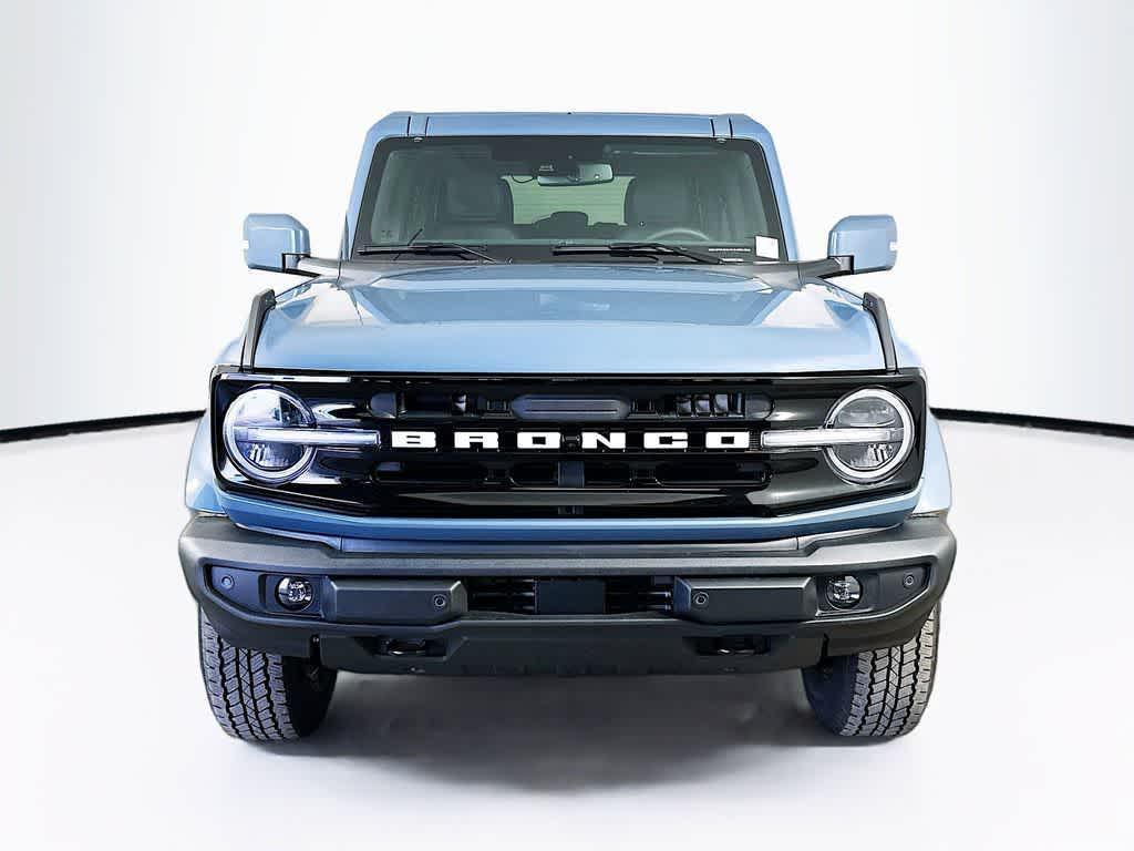 new 2025 Ford Bronco car, priced at $48,564