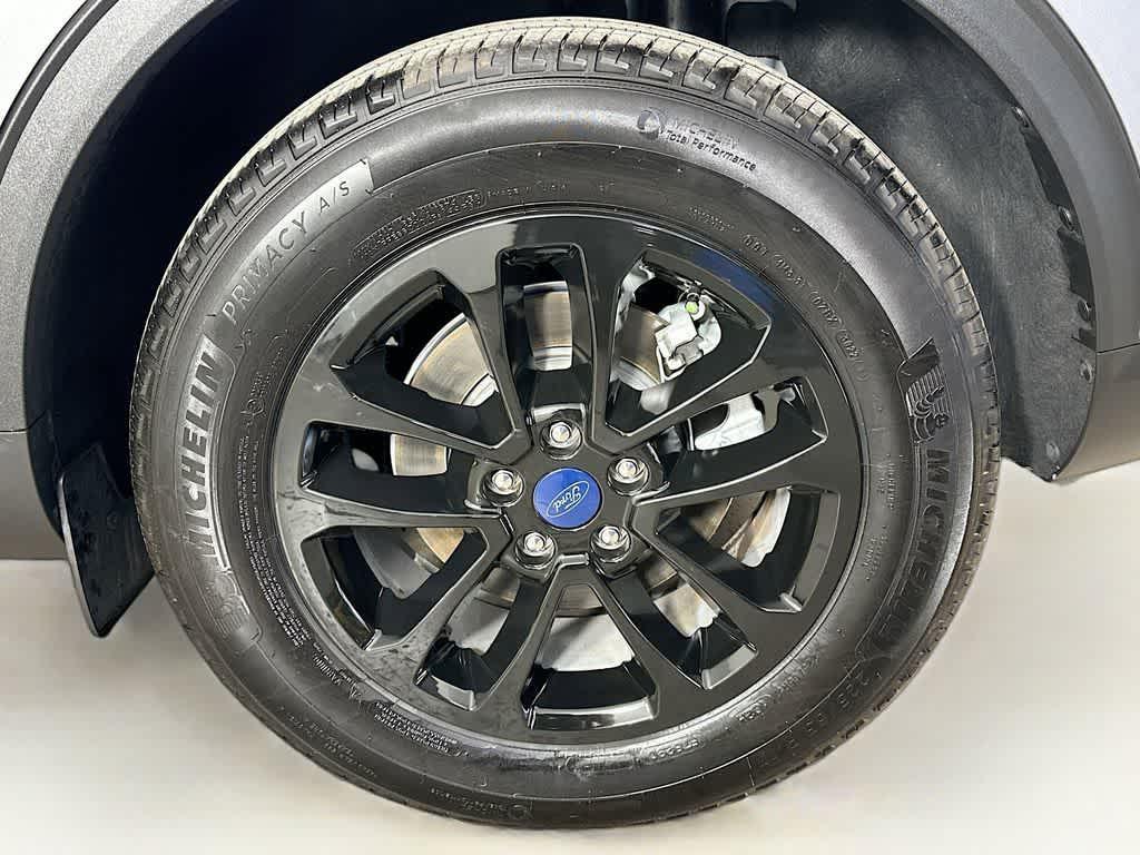 used 2022 Ford Escape car, priced at $17,943