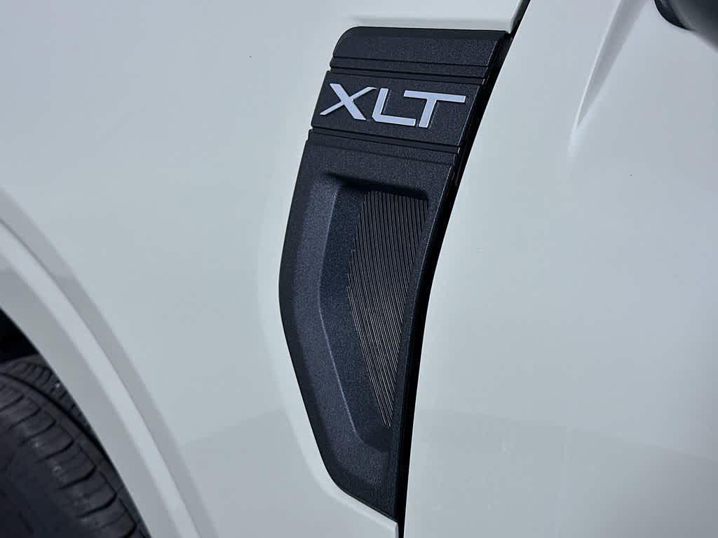 new 2025 Ford Maverick car, priced at $25,095